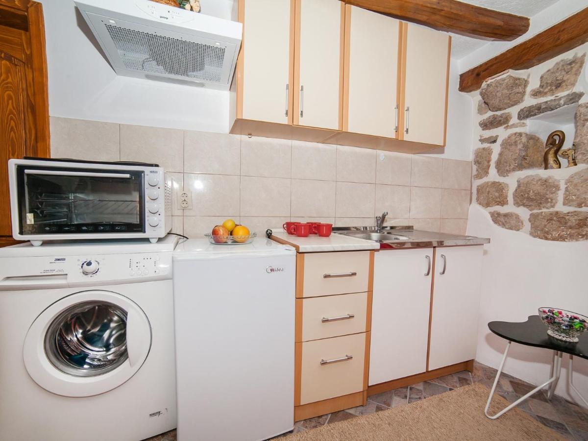 Apartment Alexandra Kotor Exterior photo