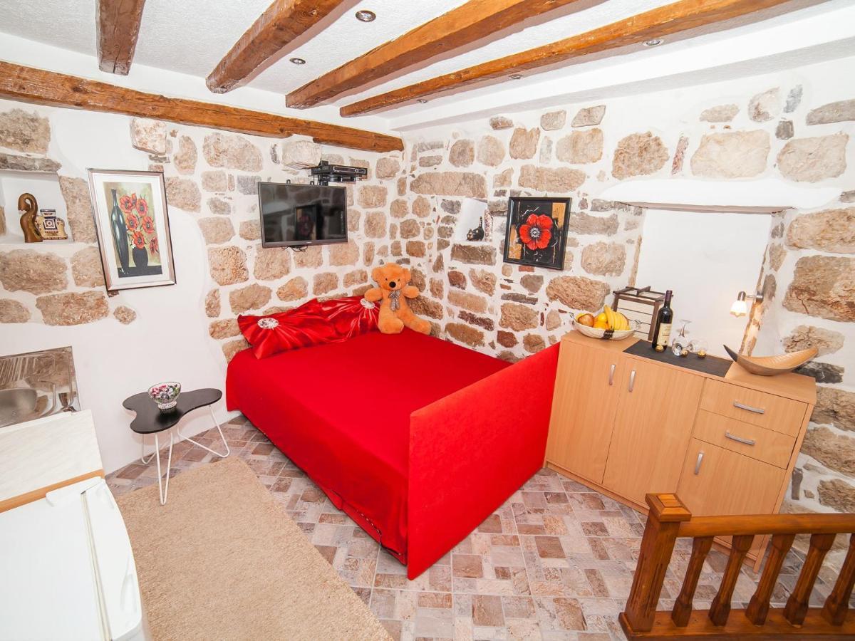 Apartment Alexandra Kotor Exterior photo